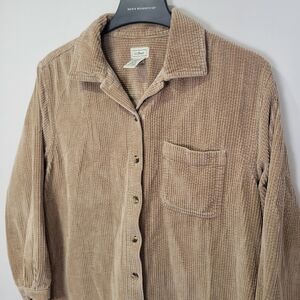 L.L. Bean Corduroy Long Sleeve Button Shirt Womens Medium Petite Tan 100% Cotton